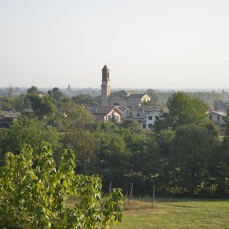 Agriturismo Ai Pruesot Bagnolo Piemonte Exteriör bild