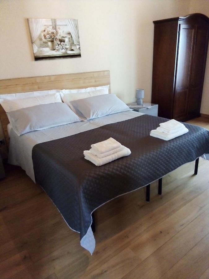 Agriturismo Ai Pruesot Bagnolo Piemonte Exteriör bild